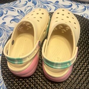 Crocs women